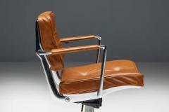 Herman Miller Intermediate Desk Chair ES102 by Charles and Ray Eames for Herman Miller 1960s - 3772652