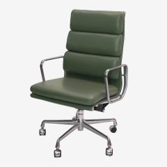 Herman Miller Soft Pad Aluminum Group Executive Chair in Olive Green Leather - 3873666