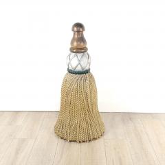 Heroic Dorothy Draper Tassel in Painted Fiberglass circa 1965 - 3701714