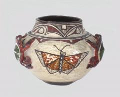 Historic Zuni jar with frogs and butterflies - 1679460