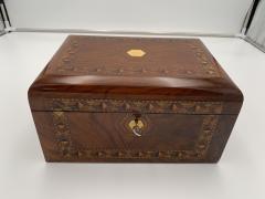 Historicism Jewelry Box Walnut with Inlays Germany 19th century - 3086406