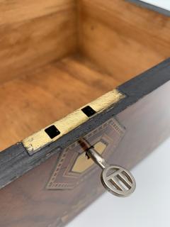 Historicism Jewelry Box Walnut with Inlays Germany 19th century - 3086414