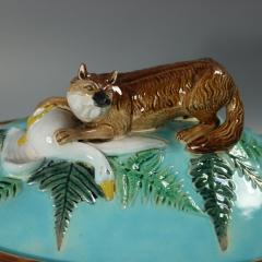 Holdcroft Majolica Fox And Goose Game Pie Dish - 4259504