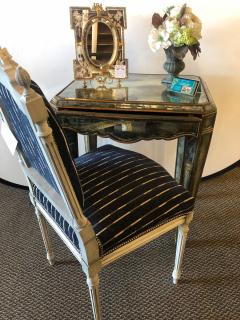 Hollywood Regency Distressed Beveled Mirror Single Draw End Side Table or Desk - 2975679