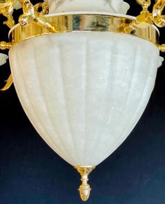 Hollywood Regency Style Alabaster Chandelier Having 12 Lights - 4249849