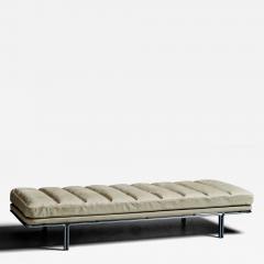 Horst Bruning Newly upholstered Daybed Model 6915 by Horst Br ning for Kill International - 4789918