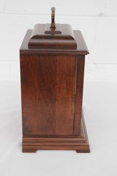 Howard Miller Howard Miller Graham Bracket Mantel Clock - 4175073
