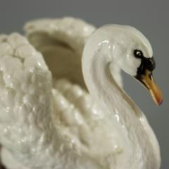 Hugo Lonitz Majolica Swan Figure - 2617612