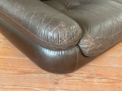 ITALIAN LEATHER LOVESEAT - 2768099