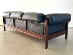 ITALIAN LEATHER SOFA - 2670888