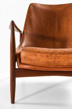 Ib Kofod Larsen Easy Chair in Leather and Teak by Ib Kofod Larsen 1950s - 4565042