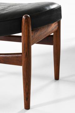 Ib Kofod Larsen Easy Chair with Matching Stool in Leather and Rosewood by Ib Kofod Larsen 1956 - 4557640