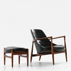 Ib Kofod Larsen Easy Chair with Matching Stool in Leather and Rosewood by Ib Kofod Larsen 1956 - 4558431
