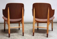 Ib Kofod Larsen Pair of Danish Sculptural Shell Chairs by Ib Kofod Larsen in Teak and Beech - 877633