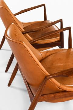 Ib Kofod Larsen Pair of Easy Chairs in Teak and Leather by Ib Kofod Larsen 1950s - 4369906