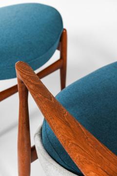 Ib Kofod Larsen Set of Easy Chairs in Wool and Teak by Ib Kofod Larsen 1956 - 4564991