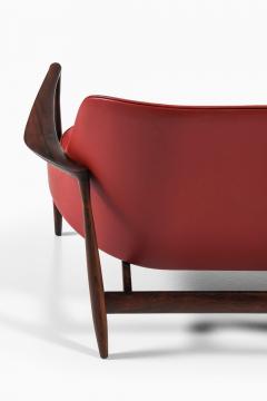 Ib Kofod Larsen Sofa in Rosewood and Reupholstered in Burgundy Leather by Ib Kofod Larsen 1956 - 4369948