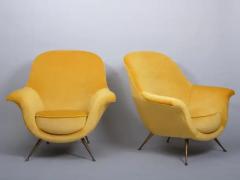 Ico Parisi A pair of Italian mid century armchairs upholstered in a silk mohair velvet - 3823190