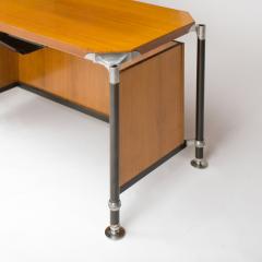 Ico Parisi A veneered walnut Italian Ico writing desk circa 1960 - 1697334