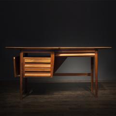 Ico Parisi Carved Slat Desk in Douglas Fir by Ico Parisi - 4162878