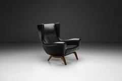 Illum Wikkels Model 110 Leather Armchair by Illum Wikkels for S ren Willadsen Denmark 1960s - 4604326