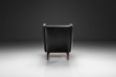 Illum Wikkels Model 110 Leather Armchair by Illum Wikkels for S ren Willadsen Denmark 1960s - 4604327