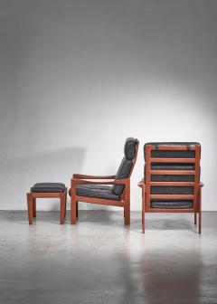Illum Wikkels Pair of Illum Wikkelso chairs with ottoman - 3477125