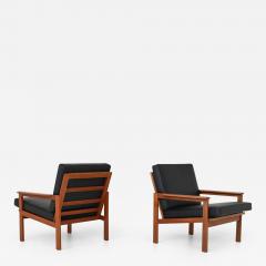 Illum Wikkelso lllum Wikkelso Capella lounge chairs in teak Niels Eilersen Denmark 1960 - 3798332