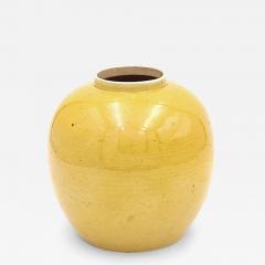 Imperial Yellow Jar with Apocryphal Kangxi Mark China circa 1900 - 3074509