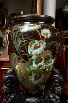 Important Glazed Ceramic Majolica Wear Vase on Stand - 525024