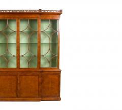 Impressive Early 20th Century George III Style Inlaid Walnut Breakfront Cabinet - 4552864