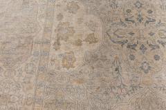 Indian Rug - 3586757
