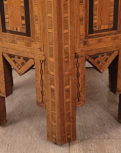 Inlaid Moroccan Table circa 1900 - 3958347