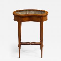 Inlaid satinwood vitrine table - 1447085