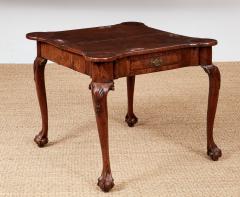 Irish Gaming Table - 4329549