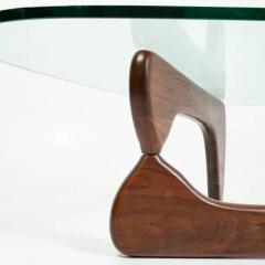 Isamu Noguchi Early Noguchi IN 50 Coffee Table by Isamu Noguchi Walnut Base Second Generation - 3414137