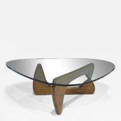 Isamu Noguchi Noguchi Cocktail Table in Walnut - 3056663