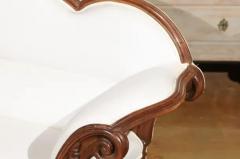 Italian 1750s Walnut Tripled Arched Sofa from Lombardy with New Upholstery - 3424678
