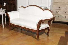 Italian 1750s Walnut Tripled Arched Sofa from Lombardy with New Upholstery - 3424681