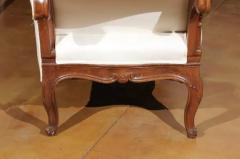 Italian 1750s Walnut Tripled Arched Sofa from Lombardy with New Upholstery - 3424711