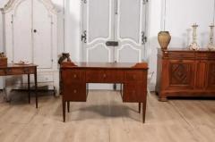 Italian 1820s Walnut and Mahogany Desk with Five Drawers Pull out and Banding - 3599392