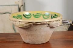 Italian 1820s Yellow Glazed Pottery Bowl from Calabria with Green Accents - 3420325