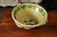 Italian 1820s Yellow Glazed Pottery Bowl from Calabria with Green Accents - 3420330