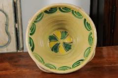Italian 1820s Yellow Glazed Pottery Bowl from Calabria with Green Accents - 3420387