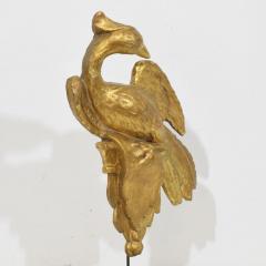 Italian 18th Century Carved Giltwood Neo Classical Style bird Ornament - 4120990