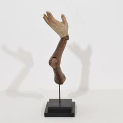 Italian 18th Century Carved Wooden Baroque Arm Of A Saint Figure - 4121389