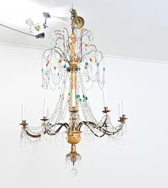 Italian 18th Century Massive Giltwood and Crystal Chandelier - 4596503