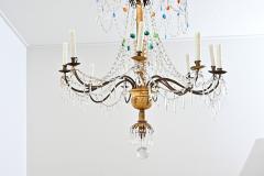 Italian 18th Century Massive Giltwood and Crystal Chandelier - 4596511