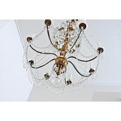 Italian 18th Century Massive Giltwood and Crystal Chandelier - 4596534