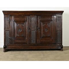 Italian 18th Century Oak Sideboard - 3919688